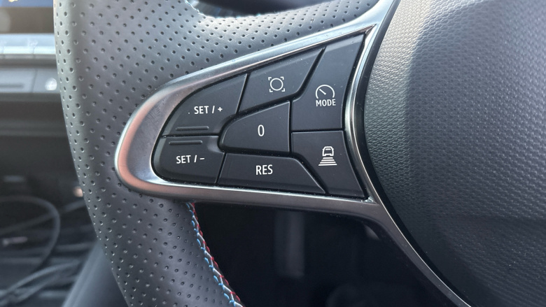 Renault Symbioz 1.8 E-Tech FHEV 160 Iconic Esprit Alpine 5dr Auto Hybrid Estate